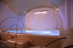 Golden Tower Hotel & Spa
