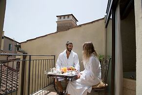 Golden Tower Hotel & Spa