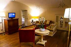 Golden Tower Hotel & Spa