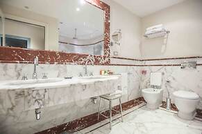 Golden Tower Hotel & Spa