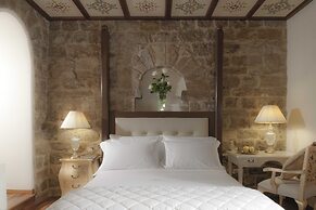 Golden Tower Hotel & Spa