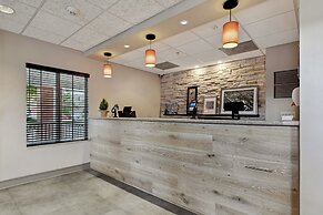 Country Inn & Suites by Radisson, Covington, LA