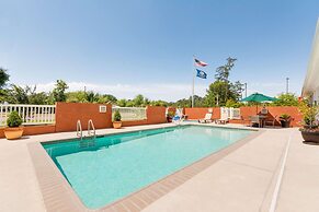 Country Inn & Suites by Radisson, Covington, LA