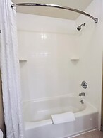 Country Inn & Suites by Radisson, Covington, LA
