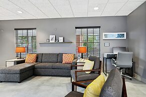 Country Inn & Suites by Radisson, Covington, LA