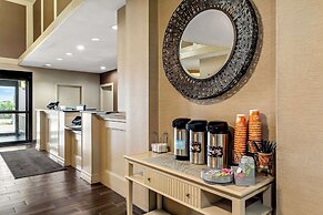 Comfort Inn & Suites Donna near I-2