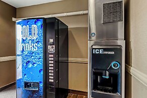 Comfort Inn & Suites Donna near I-2