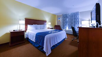 Days Inn by Wyndham Greensboro NC