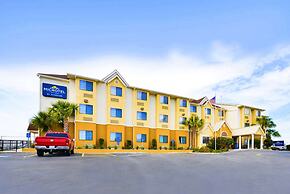 Microtel Inn & Suites by Wyndham New Braunfels