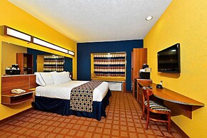 Microtel Inn & Suites by Wyndham New Braunfels