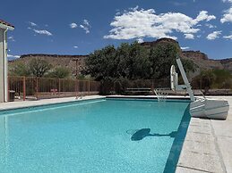 Cathedral Valley Inn