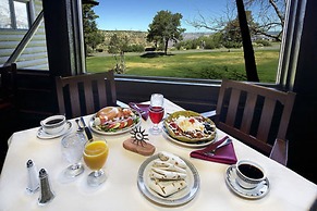 El Tovar - Inside the Park