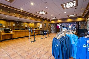 Maswik Lodge - Inside the Park