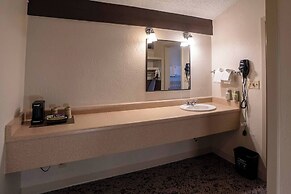 Maswik Lodge - Inside the Park