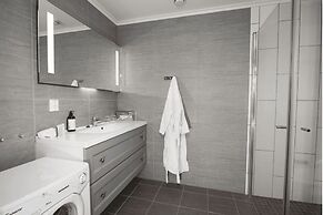 Dr. Holms Hotel