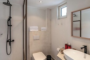 Golden Milos Beach House by Domotel