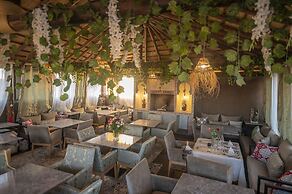 Riad Les Oliviers & Spa