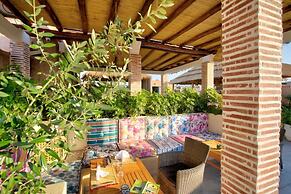 Riad Les Oliviers & Spa