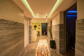 Riad Les Oliviers & Spa