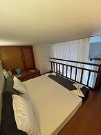 Vlycha Beach Studios & Apartments