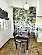 Vlycha Beach Studios & Apartments