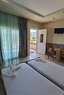 Vlycha Beach Studios & Apartments