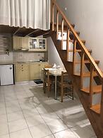 Vlycha Beach Studios & Apartments