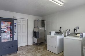 Motel 6 Riverton, WY