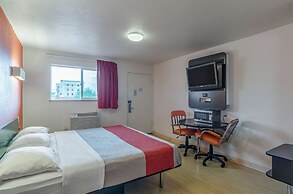 Motel 6 Riverton, WY