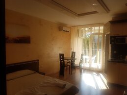 Hotel Bahami Residence