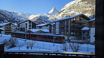 National Zermatt – Matterhorn Views, Sunnegga Gateway & SPA