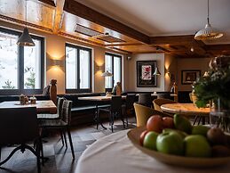 National Zermatt – Matterhorn Views, Sunnegga Gateway & SPA