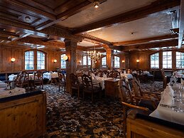 National Zermatt – Matterhorn Views, Sunnegga Gateway & SPA