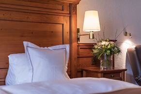 National Zermatt – Matterhorn Views, Sunnegga Gateway & SPA