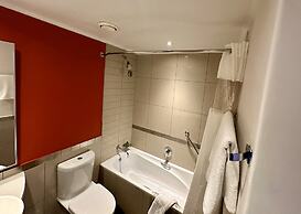 Garden Court Nelson Mandela Boulevard