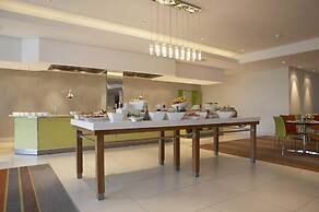 Garden Court Nelson Mandela Boulevard