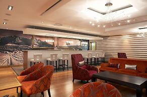 Garden Court Nelson Mandela Boulevard