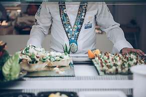 Galaxy Beach Resort, BW Premier Collection