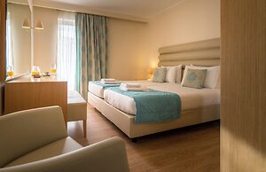 Galaxy Beach Resort, BW Premier Collection