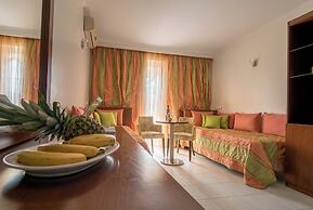 Galaxy Beach Resort, BW Premier Collection