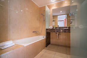 Galaxy Beach Resort, BW Premier Collection