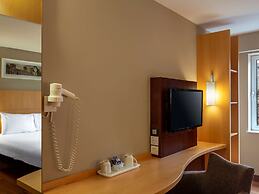 ibis Belfast Queens Quarter