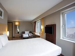 ibis Belfast Queens Quarter