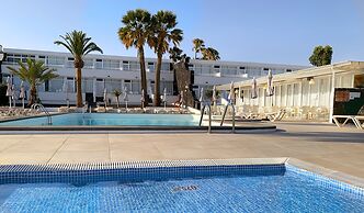 Arena Dorada - Apartments