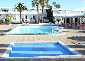 Arena Dorada - Apartments