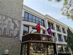 Iris Hotel & Spa