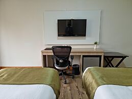 Hotel Nirvana Luxury International