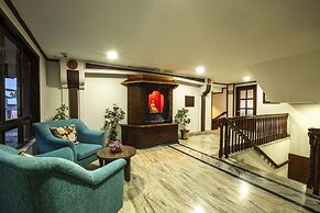 Hotel Nirvana Luxury International