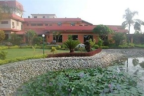Hotel Nirvana Luxury International