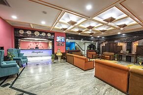 Hotel Nirvana Luxury International